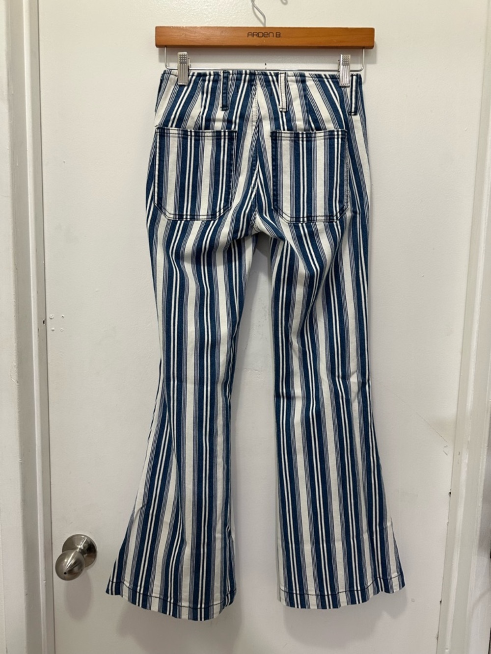 Free People Striped Blue and White Flare Pants Sz W24 - Picture 5 of 8